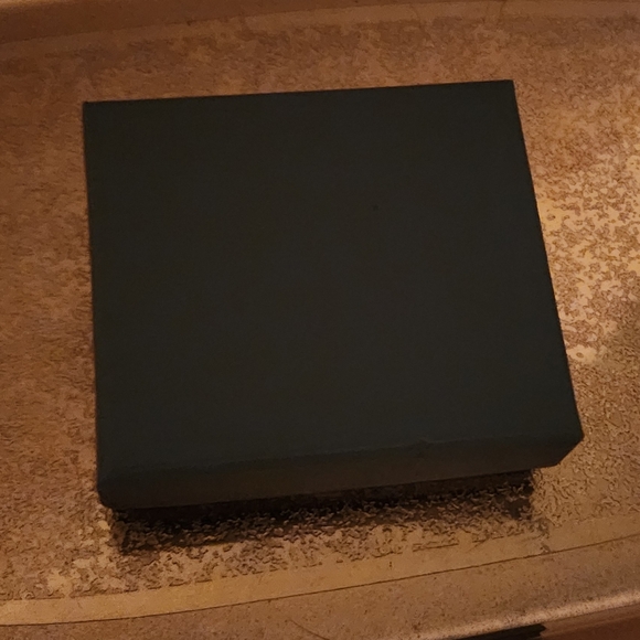 Hoop Earrings Sterling Silver 14K Gold Plated Brilliance Fine Jewelry 1" - Picture 4 of 8